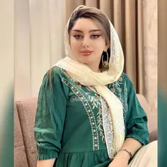 چادرش افتاده بود و ناگهانی دیدمش