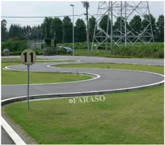 در#ژاپن از موارد آزمون#رانندگی عملی، دنده عقب راندن در یک