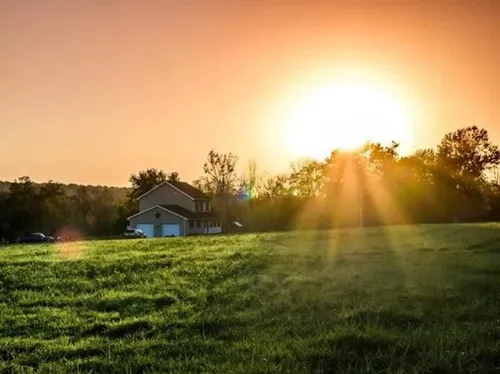 سلام به از بین برنده ظلمت شب