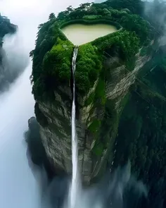 آبشار 🌊