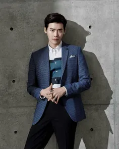 lee jong suk😍😍😎😎