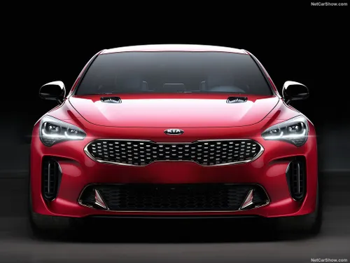 Kia Stinger ۲۰۱۸