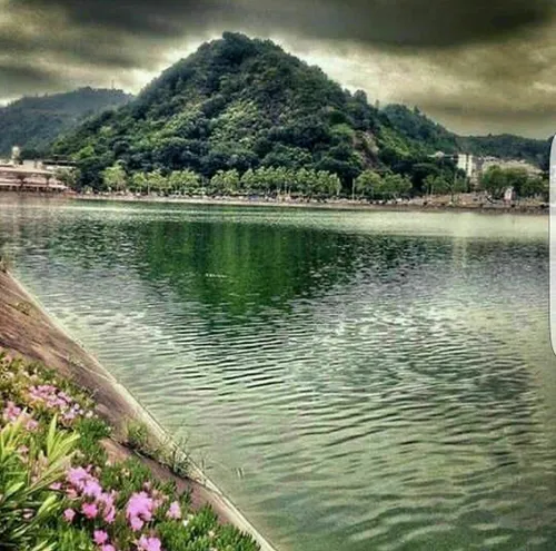 شیطان کوه با دریاچه ای شگفت انگیز در دل طبیعت سبز لاهیجان