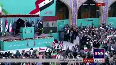 لحظه ورود رئیس جمهور ایران به جایگاه سخنرانی در صحن حرم ح