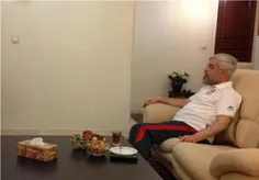 حسن روحانی، رییس جمهور ایران در حال تماشای بازی تیم‌های م