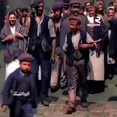 🎥کلیپ نادر  از کسانیکه اولین بار دوربین را در سال 1901 در