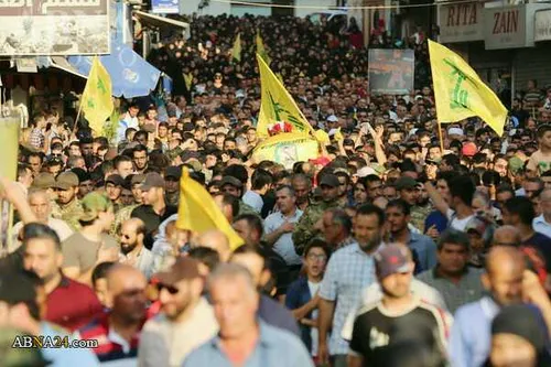 تشییع باشکوه شهید جوان حزب الله در شهر «نبطیه» لبنان ؛