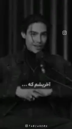 منی ک اون لحظه میخواستم کمندو تو همین دوتا دستام خفه کنم😑