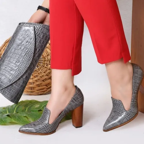 کیف و کفش شیک چرم طبیعی برای بانوان گرامی