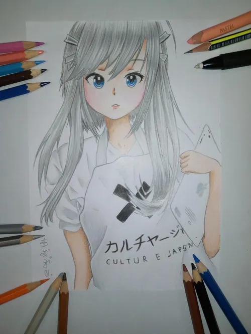 نقاشی دختر انیمه ای با مداد رنگی