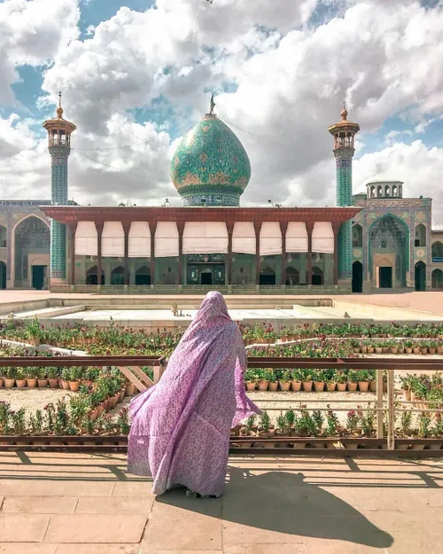 شاهچراغ شیراز جهانگردی