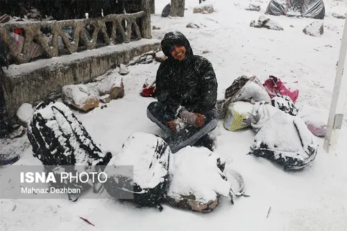 یک روز برفی در منطقه تاراز شهرستان اندیکا در شمال استان خ