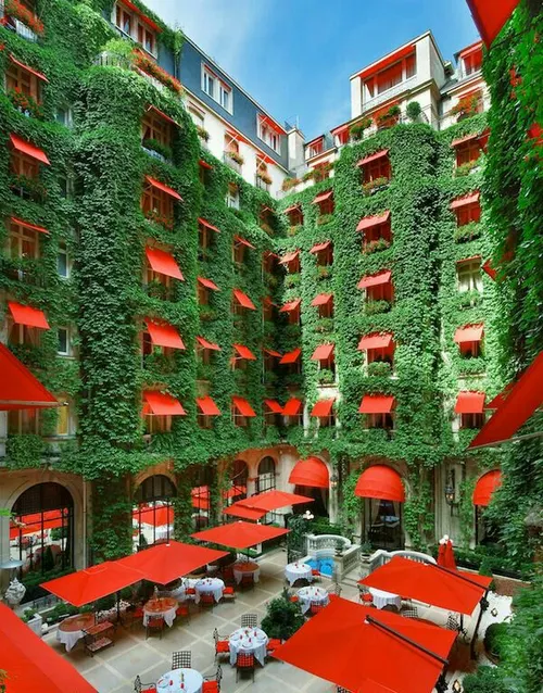هتل سبزه ی پاریس فرانسه زیبا ترین هتل پاریس