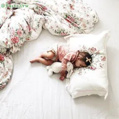 کودکانی که جدا میخوابنددر جمع اعتمادبه نفس بیشتری دارند.