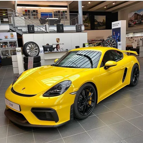 Porsche-GT4