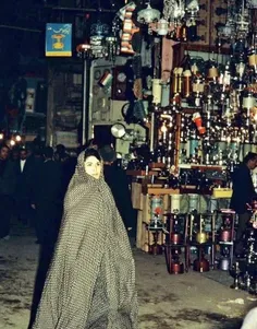 💡‏مغازه‌ چراغ‌ علاالدین‌ فروشی در بازار پایتخت ایران؛ چهل
