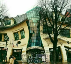 در کشور لهستان خانه‌ای با معماری عجیب و غریب وجود دارد که