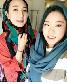 دو دختر کره ای در ایران