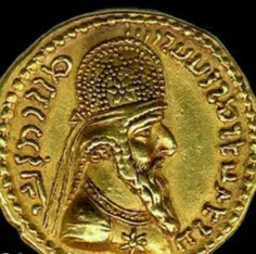 سکه ای منقش به چهره اردشیر بابکان بنیانگذار سلسه ساسانی م