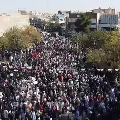 🛑🎥حضور پر شور و گسترده مردم قم در مراسم راهپیمایی یوم الل