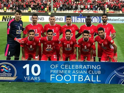 فقط باید پرسپولیس باشی تا با دو پنجره بسته اینجوری غول آس