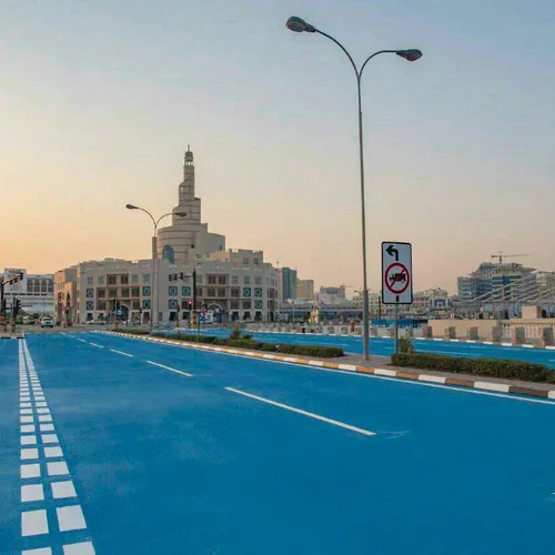 قطر از خیابان هوشمند آبی رنگ که از عبدالله بن جاسم به سمت