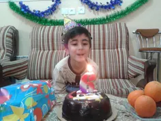 آقاسید 6ساله تولدش  رو جشن گرفته