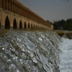 دیگه انگار خودمونم باورمون نمیشه ک زاینده رود زنده بود😔 😞