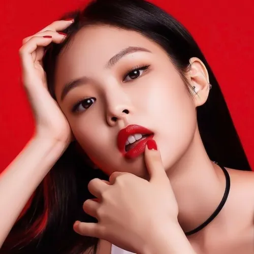 jennie is soooooooo hot 🥵🧡🔥💥