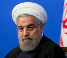 روزنامه «سازندگی»: روحانی ٢۵ سال زندان را به جان بخرد و م