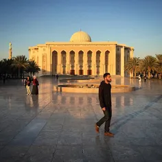 Students on campus at the American University of #Sharjah