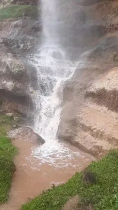 آبشار زیبا و دیدنی روستای پلنگ آباد 