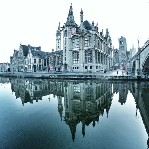 With @theplaceto be @visitgent theplaceto be visitgent vi