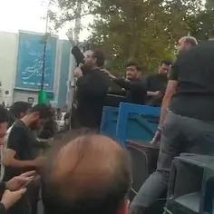 🎥قیام مردم مشهد علیه آشوبگران داعشی و سخنان حماسی حاج امی
