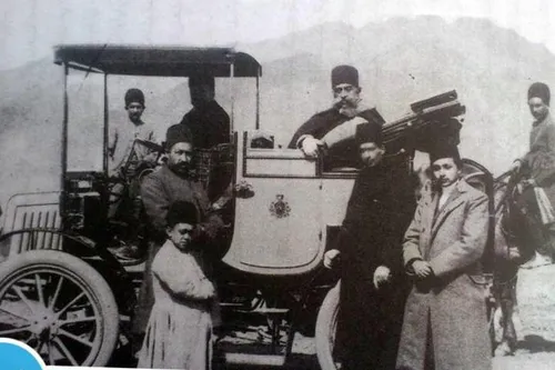 اولین خودرویی که وارد ایران شد، دو دستگاه رنو بود که با ز