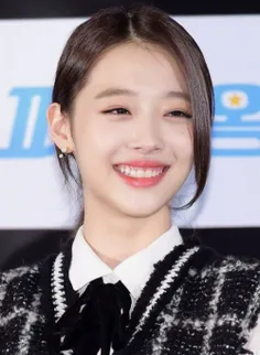 ♥︎sulli♥︎