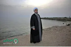 عکسی از دکتر روحانی در کنار دریای ایذه