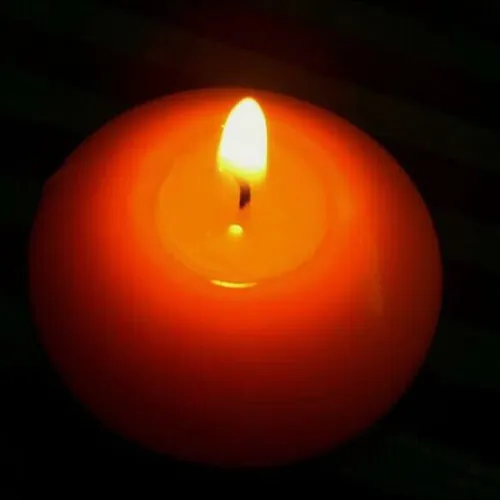 برای 24 ساعت عکس پروفایل خود را به این شمع روشن به منظور 