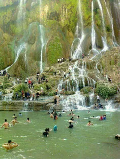 آبشار تنگ تامرادی در ۲۶ کیلومتری جاده یاسوج به بابامیدان 