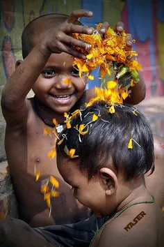 لبخند رضایت کودکانه...