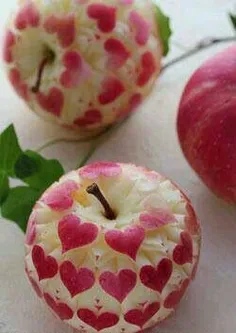 Romantic Apple