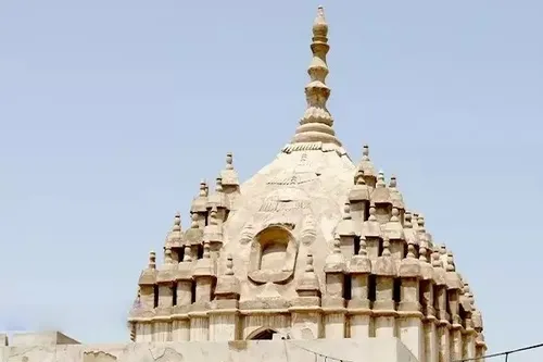 معبد هندوها یادگاری از «گوران» در دل خلیج فارس