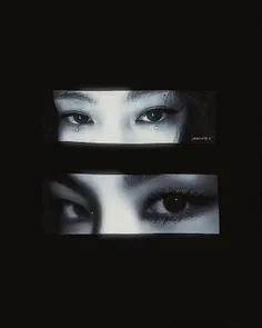 Those eyes Jenlisa⚰️⛓️