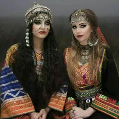 لباس محلی افغانستانی