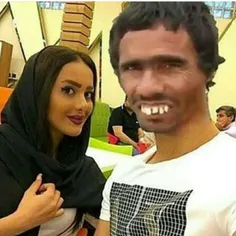 ممد و دوست دخترش😅 😅 😅