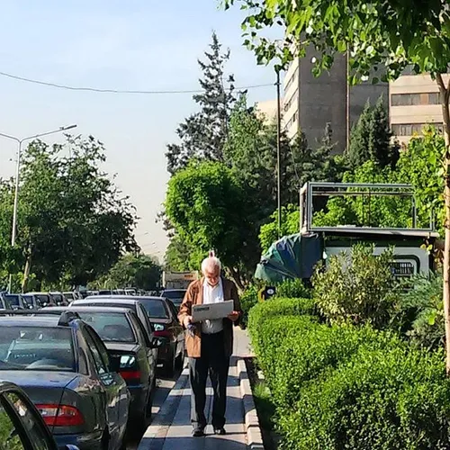 dailytehran oldman street bus student kids young peoples 