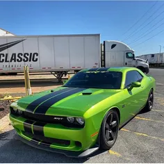 Dodge-Challenger_SRT