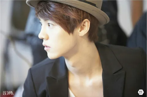 luhan  لوهان