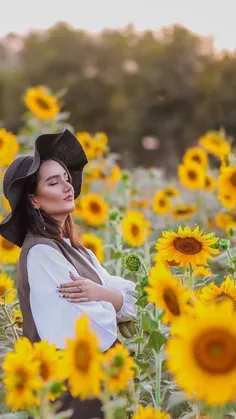 تو اینجایی، وسط قلب من :)♥️