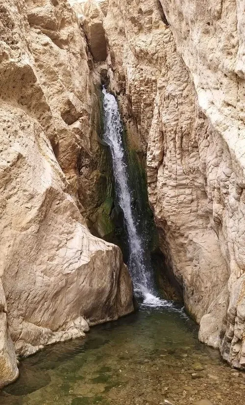 جای همگی خالی ، کوهنوردی آبشار